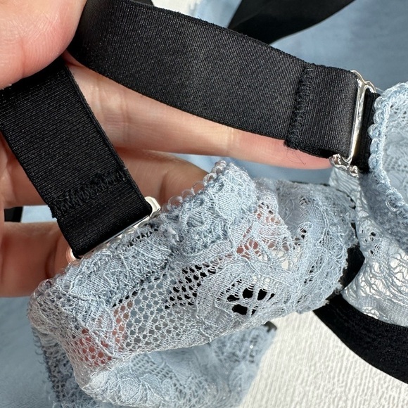 Victoria’s Secret lace bra molded cups blue size 34DD - Picture 8 of 9